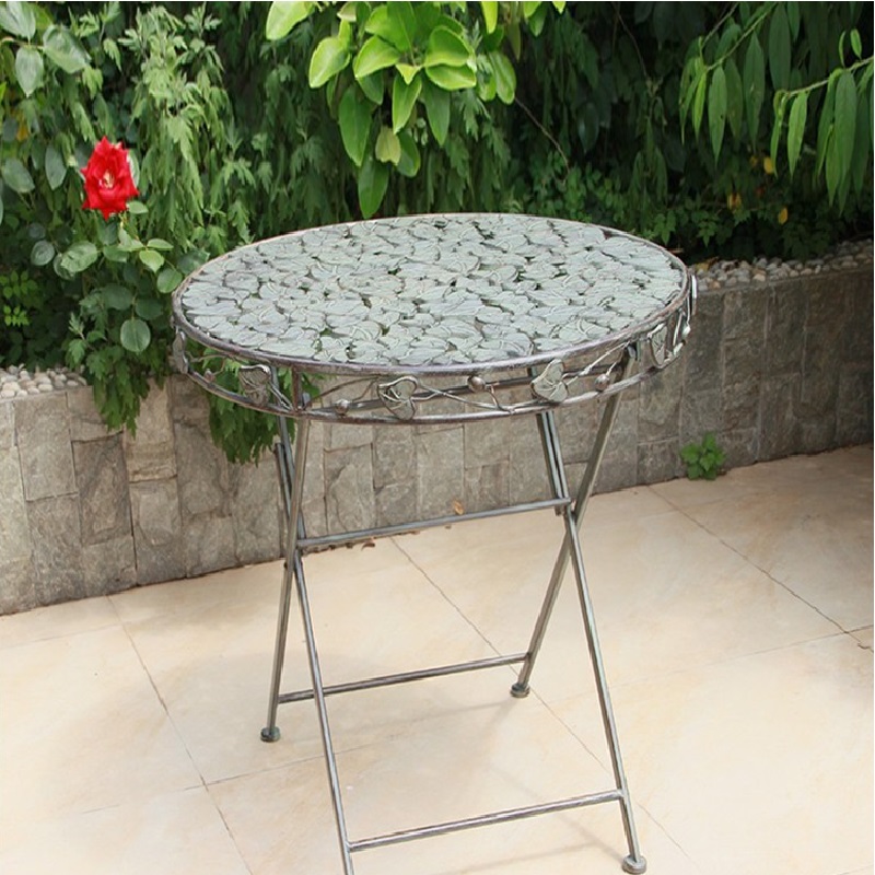 Table et chaises rétro en fer  - Outdoor Furniture Europe avis et prix
